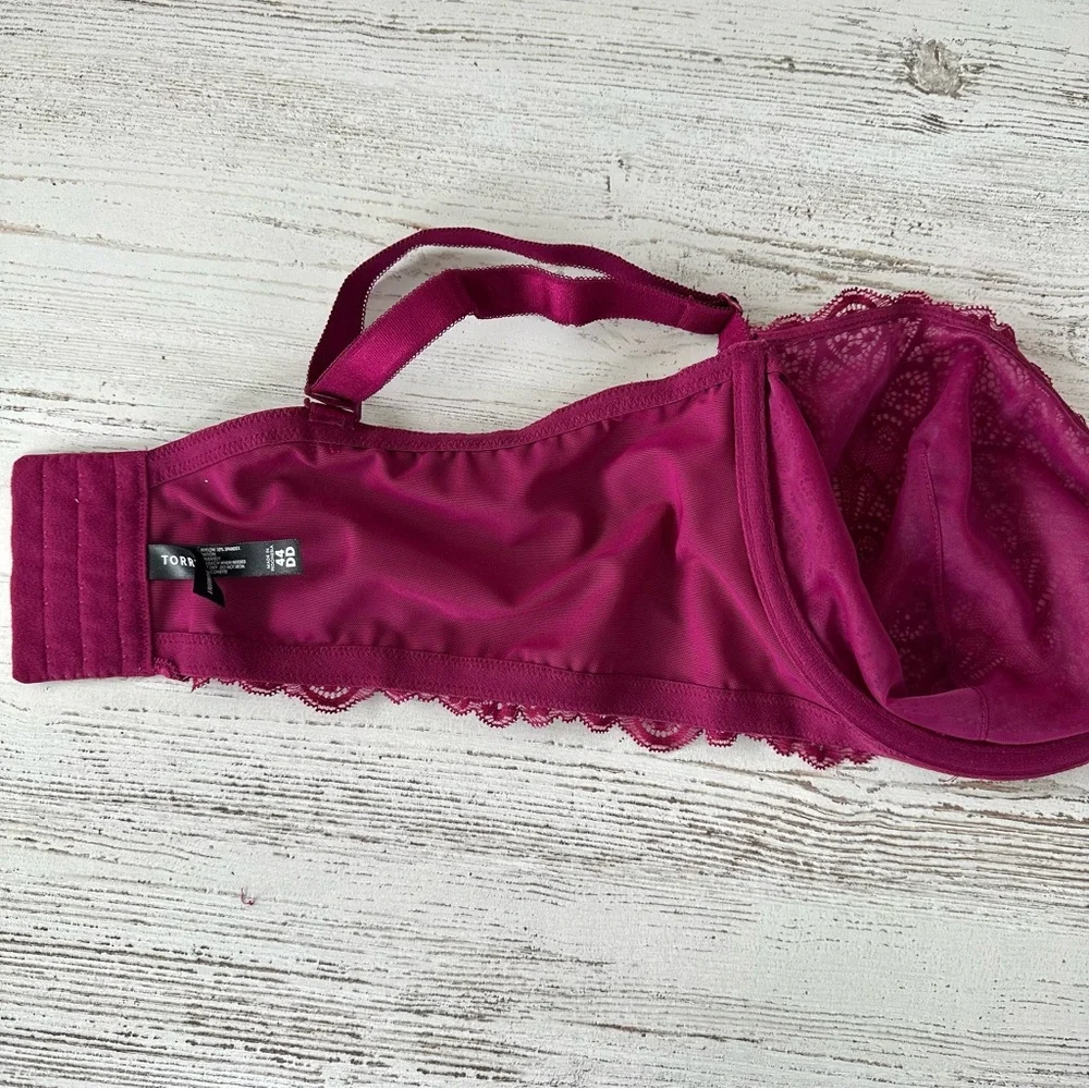 TORRID CURVE Unlined Balconette Lace Underwire Bra 44DD Burgundy Wine